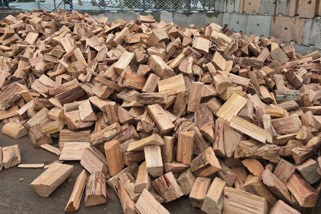 FIREWOOD ON SALE – DRY READY TO BURN